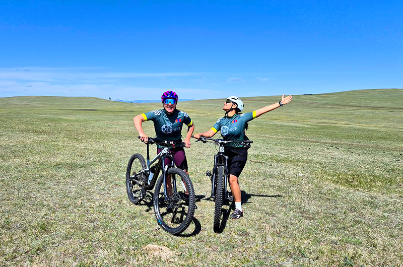 Feel the Mongolia by bike